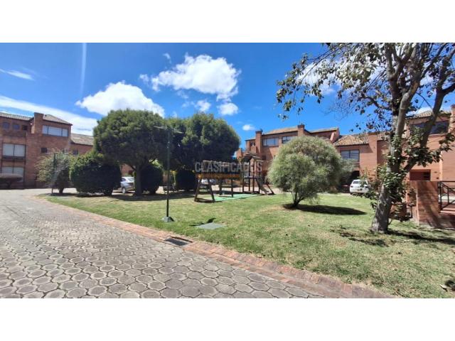 Casas, Alquiler en Chía