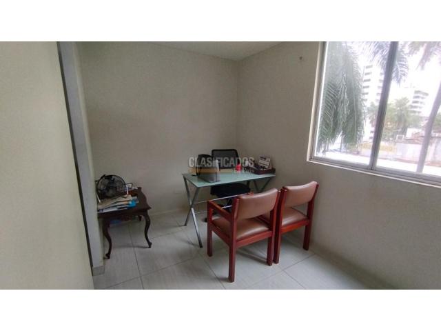 Oficinas y Consultorios, Alquiler en San Vicente