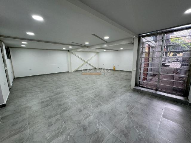 Oficinas y Consultorios, Alquiler en El Peñón