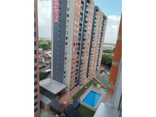 Apartamentos, Venta en Ciudad 2.000