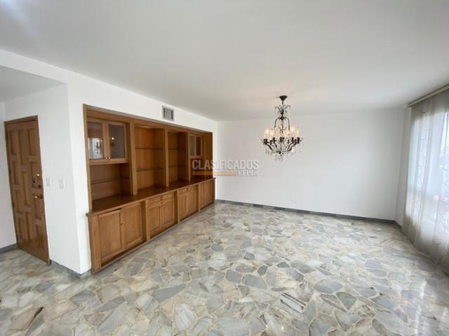 Apartamentos, Alquiler en Santa Mónica Residencial