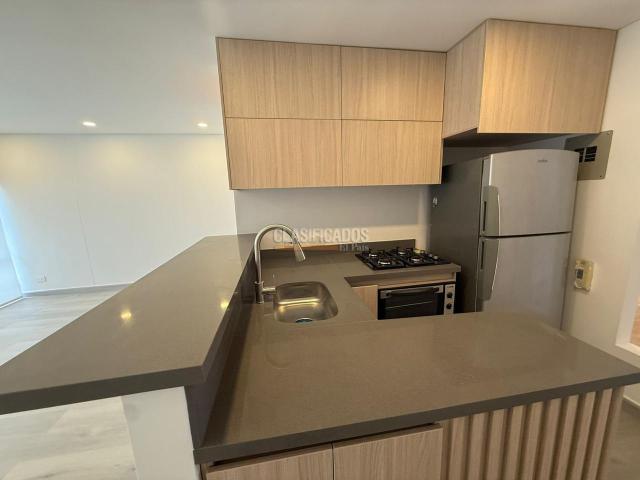 Apartaestudios, Alquiler en El Peñón