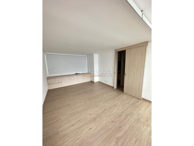 Apartaestudios, Alquiler en El Peñón