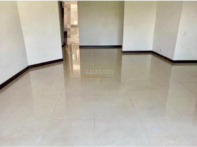 Apartamentos, Venta en Las Quintas de Don Simón