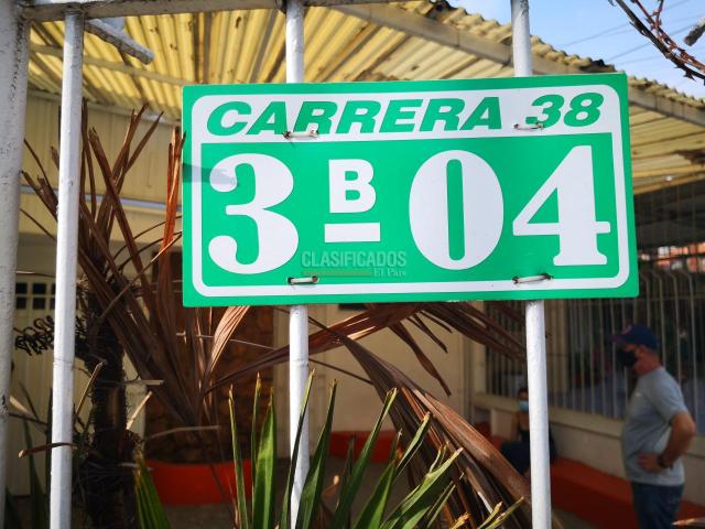 Locales y Bodegas, Alquiler en Santa Isabel