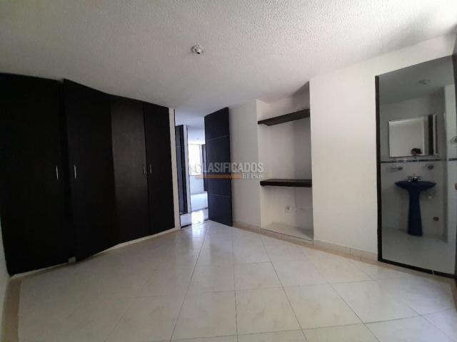 Apartamentos, Venta en El Refugio