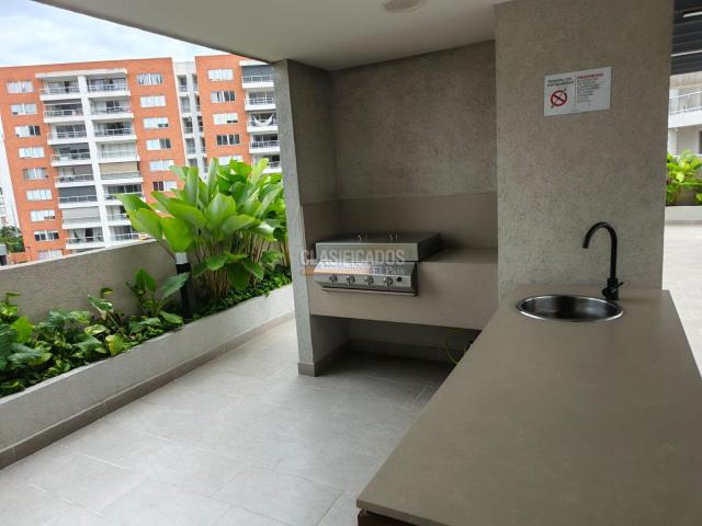 Apartamentos, Venta en Valle del Lili