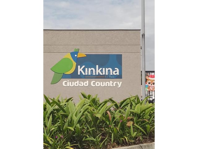 Casas, Alquiler en Ciudad Country