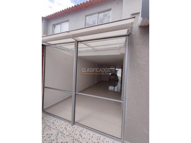 Casas, Alquiler en Ciudad Country