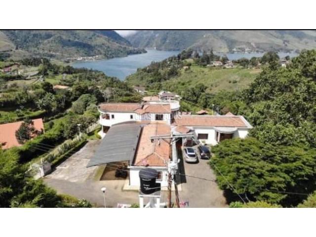 Fincas y Casas Campestres, Venta en Restrepo