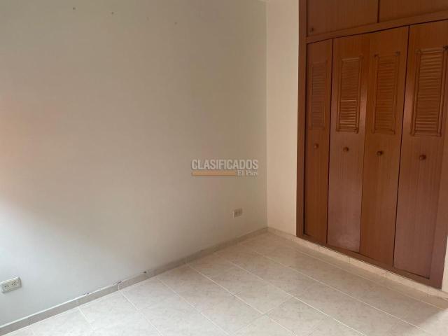 Apartamentos, Venta en El Refugio