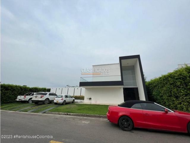 Casas, Venta en Villa del Rosario