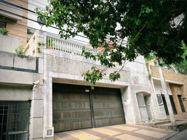 Casas, Venta en Cristales