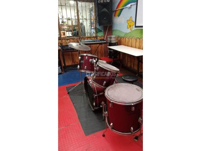 VENTA COLEGIO EDUCATIVO APOYO ESCOLAR Y PSICOLOGÍA - Negocios Establecidos