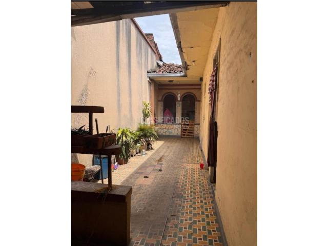 Casas, Venta en San Bosco