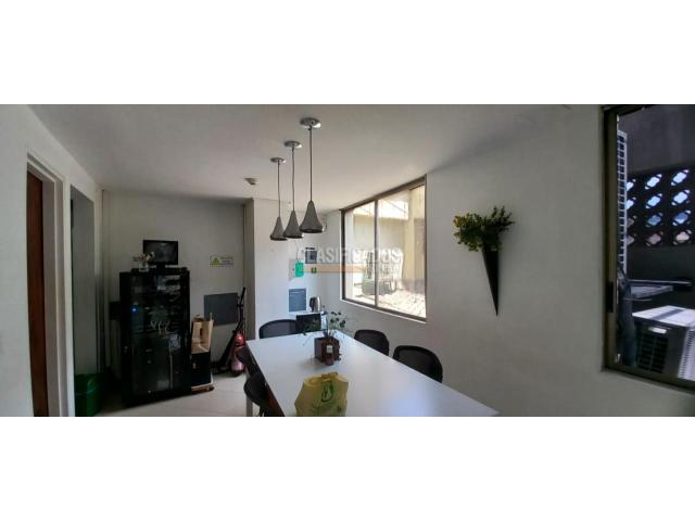 Edificios, Venta en Libertadores