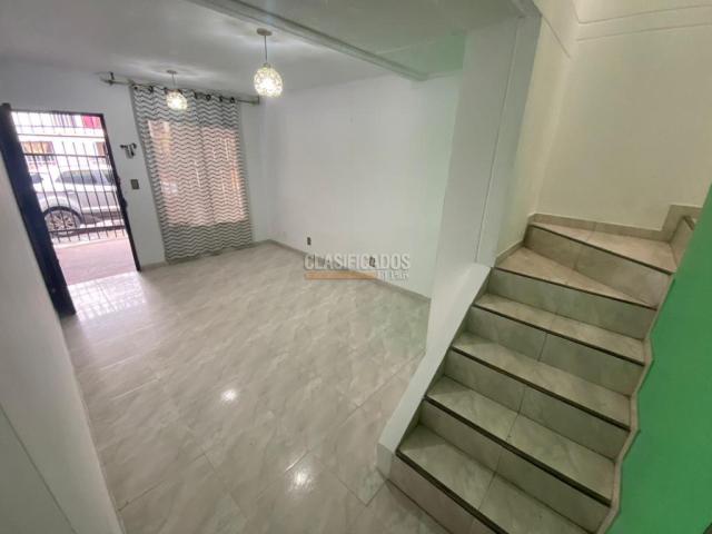 Casas, Venta en Brisas de los Álamos