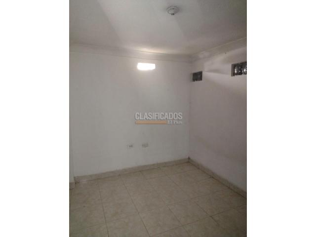 Apartaestudios, Alquiler en Colseguros