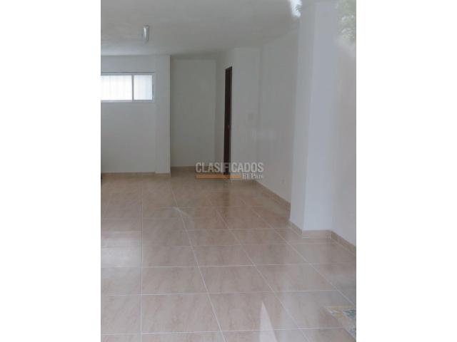 Locales y Bodegas, Venta en El Refugio