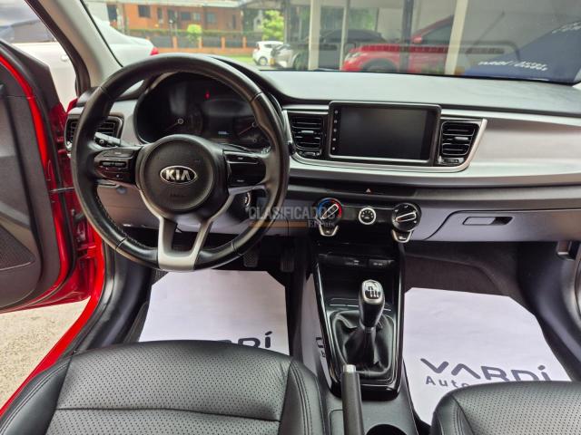 Kia Rio 2022 - $61.400.000
