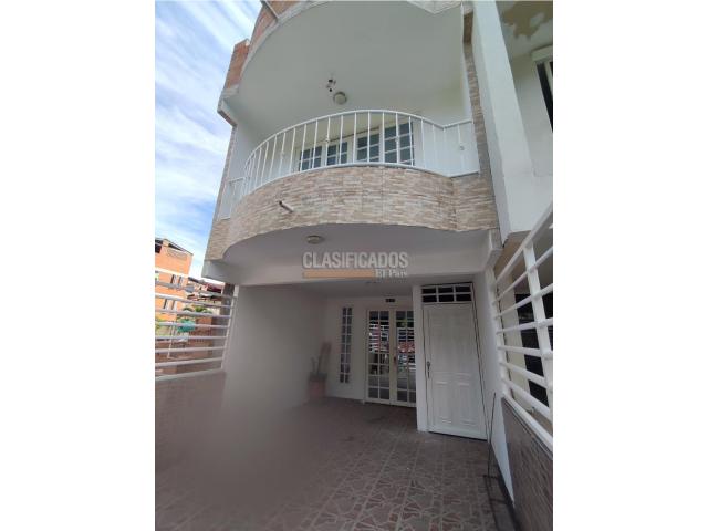 Casas, Alquiler en Calicanto