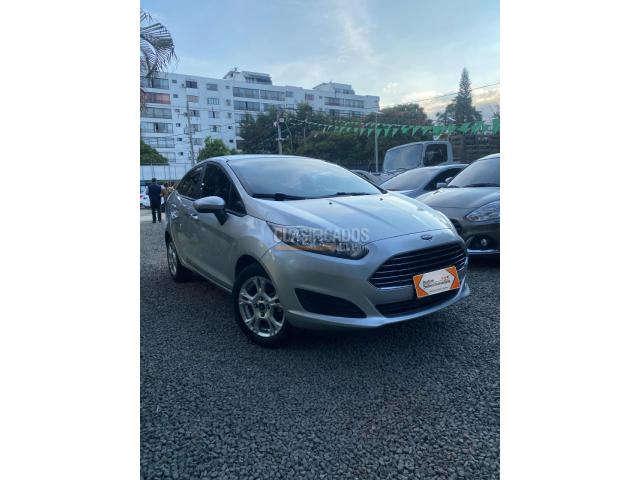Ford Fiesta 2016 - $44.800.000