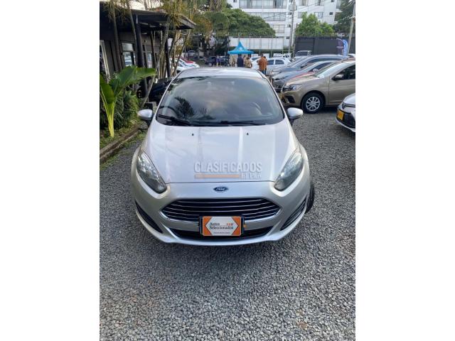 Ford Fiesta 2016 - $44.800.000
