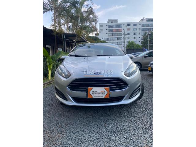 Ford Fiesta 2016 - $44.800.000