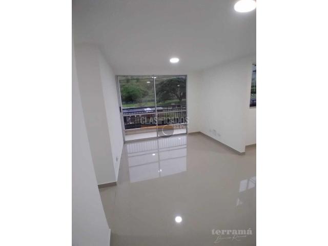 Apartamentos, Venta en Yumbo