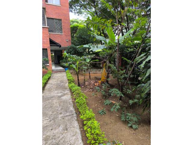 Apartamentos, Venta en Capri