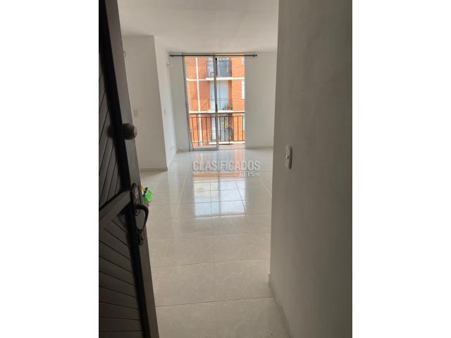 Apartamentos, Alquiler en Torres de Alicante