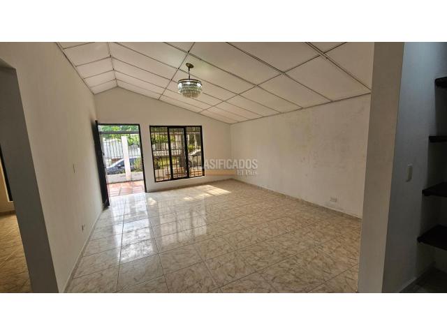 Casas, Alquiler en Vipasa