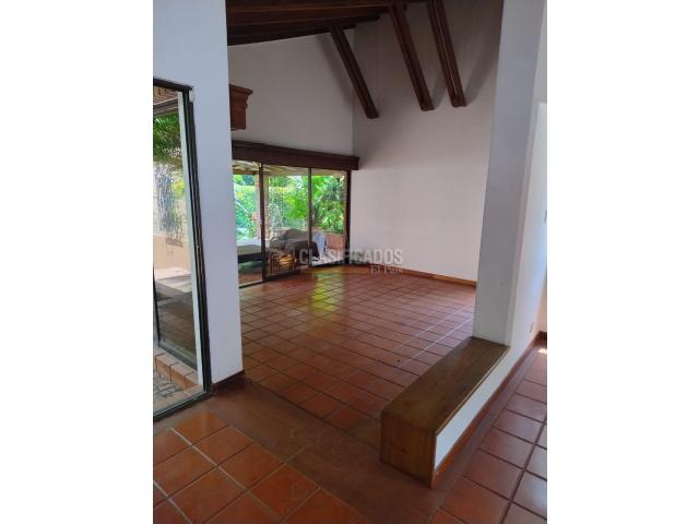 Casas, Venta en Pance