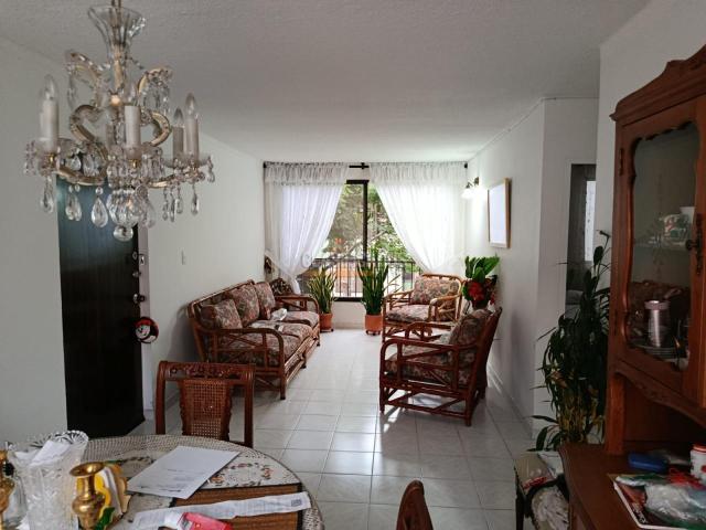 Apartamentos, Venta en Las Quintas de Don Simón