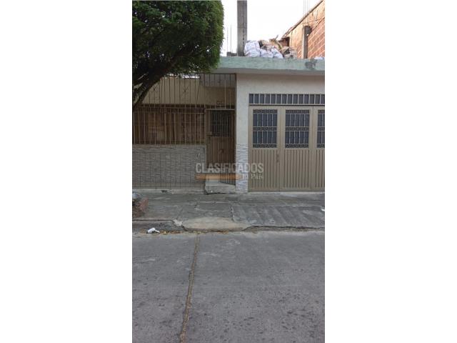 Casas, Alquiler en Junín