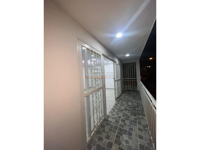 Casas, Venta en Valle Grande