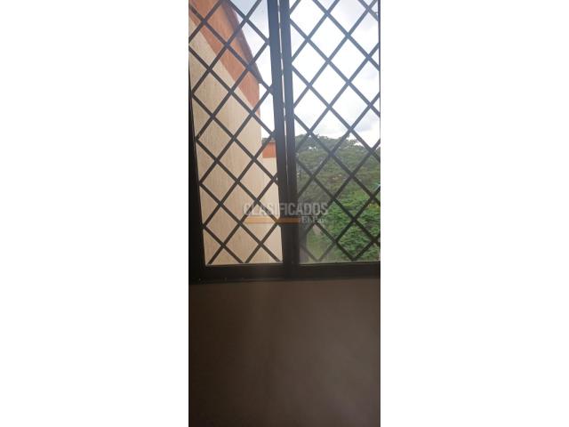 Apartamentos, Alquiler en Brisas de los Álamos