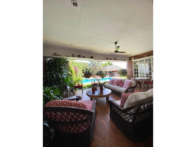 Casas, Venta en Ciudad Jardín