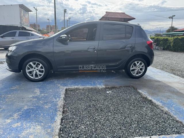 Renault Sandero 2017