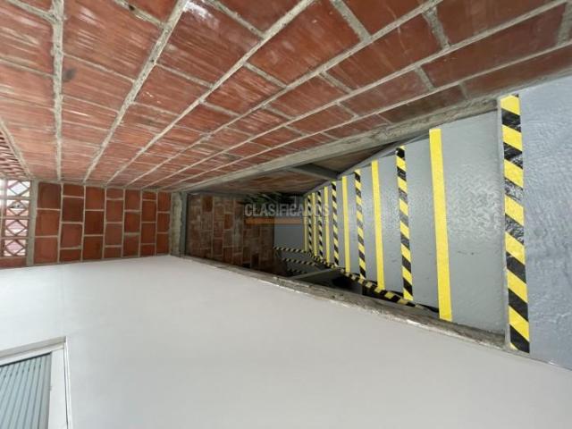 Locales y Bodegas, Alquiler en Popular