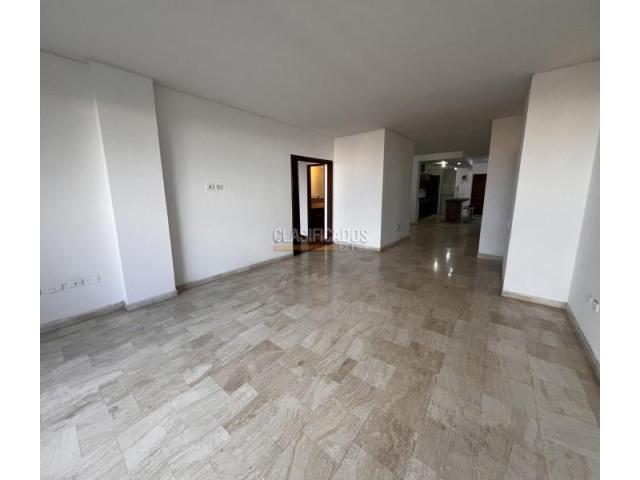 Apartamentos, Venta en Santa Mónica Residencial