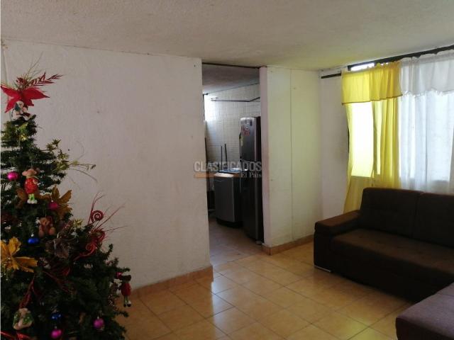 Apartamentos, Venta en Prados de Oriente