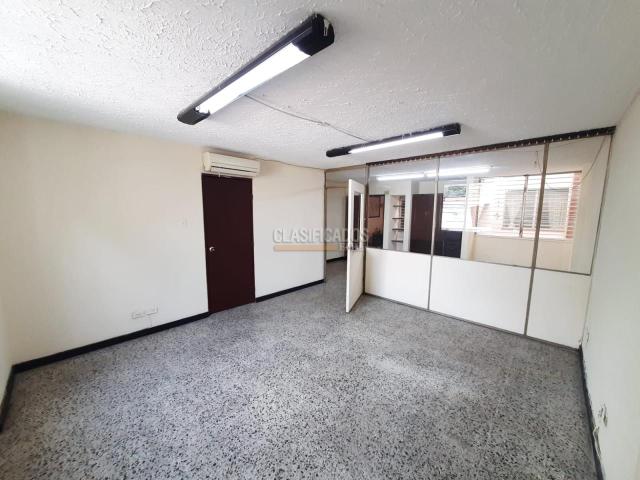 Oficinas y Consultorios, Alquiler en San Vicente