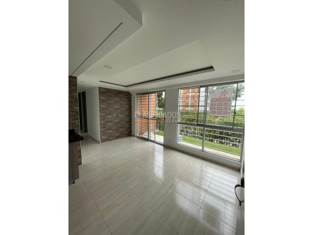 Apartamentos, Alquiler en Ciudad Melendez