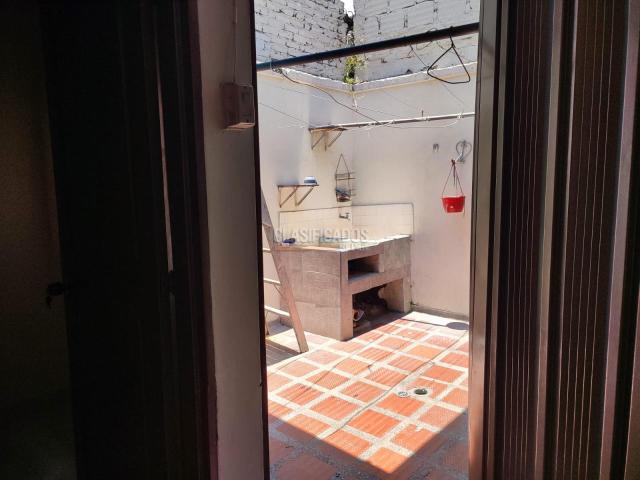 Casas, Venta en Benjamín Herrera