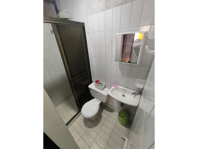 Habitaciones, Alquiler en Santa Anita