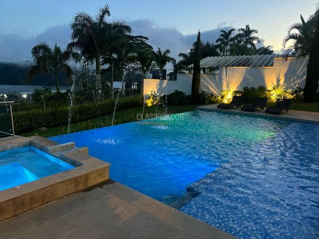 Casas, Venta en Calima (Darién)