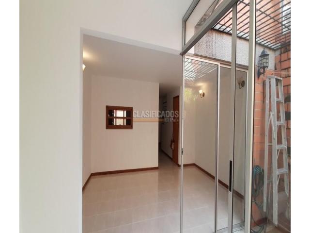 Casas, Venta en Valle del Lili