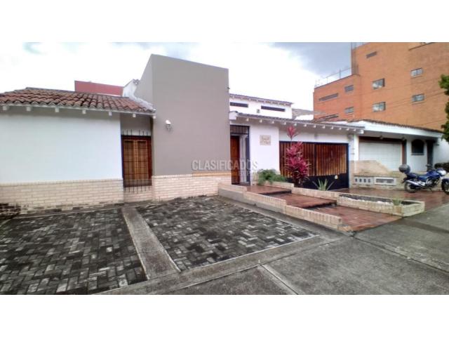 Apartaestudios, Alquiler en Cristales