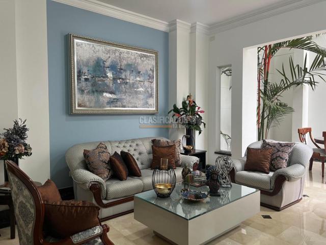 Casas, Venta en Ciudad Jardín